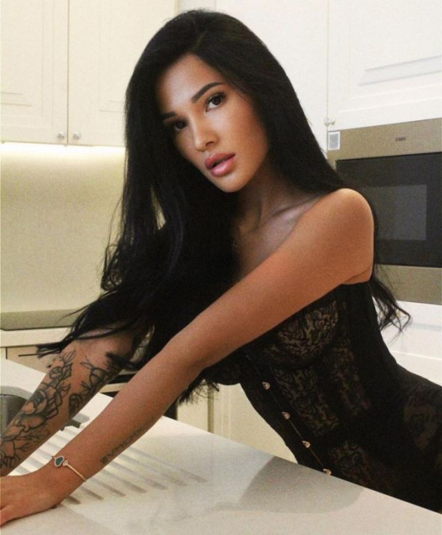 Индивидуалка Катрисс Центр Фотография 11