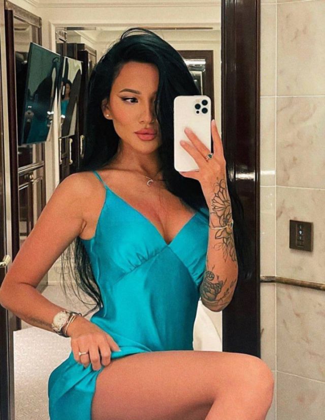 Индивидуалка Катрисс Центр Фотография 5